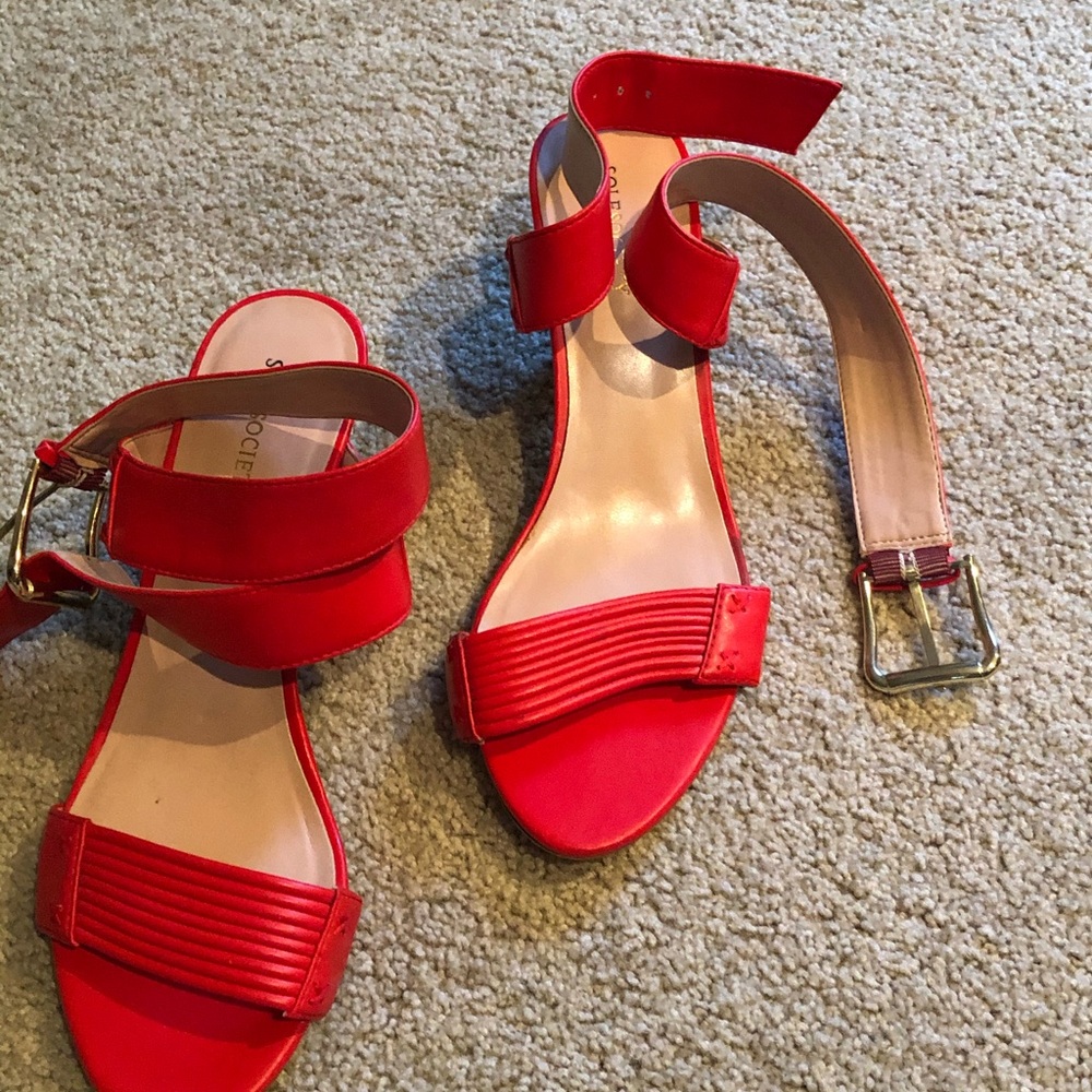 Sole Society Sandals with kitten heel
